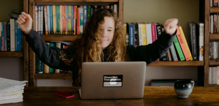 Adolescent mental health and online therapy
